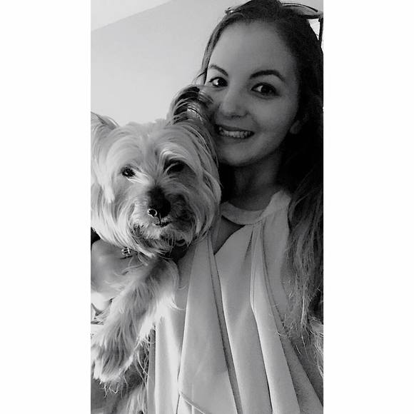 Meet your Posher, Jessica - Picture 1 of 1